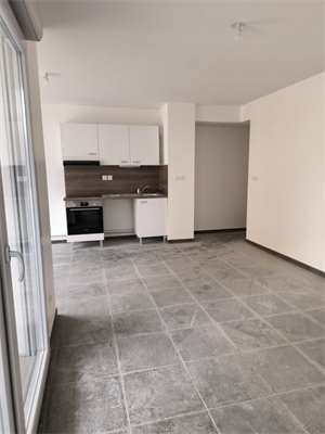 t3 à la location -   69400  VILLEFRANCHE SUR SAONE, surface 64 m2 location t3 - UBI477947039